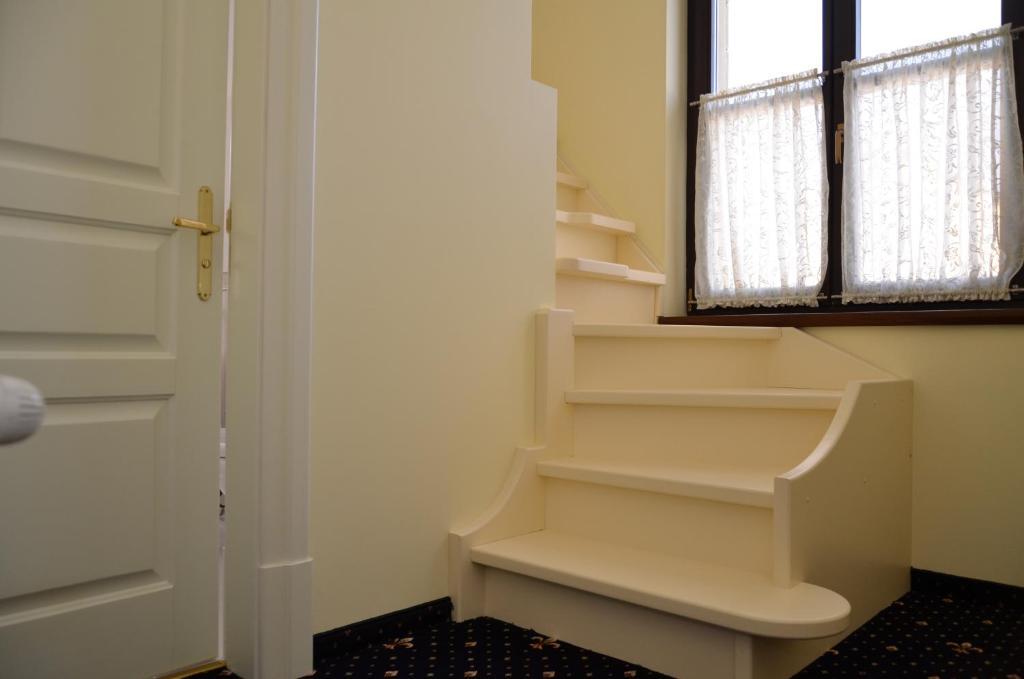 Chateau Royal Hotel Berezovka  Habitación foto